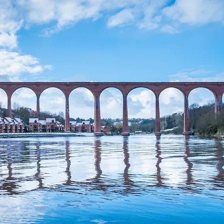 Poppy - River View, Dog Friendly