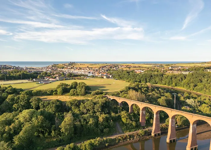 Poppy - River View, Dog Friendly